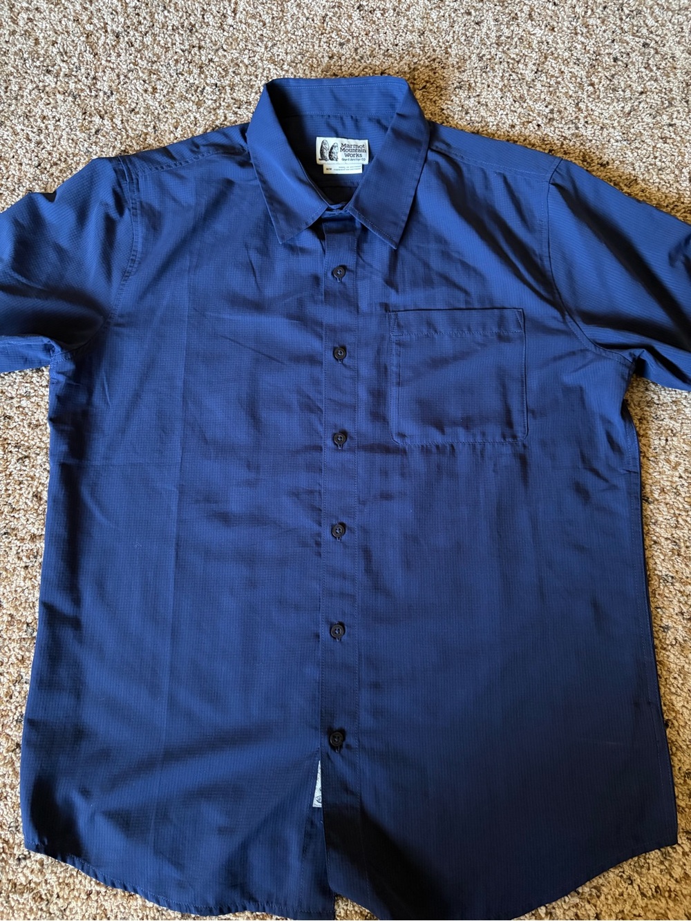Marmot Men's Deep Blue Short-Sleeve Button-Down Shirt